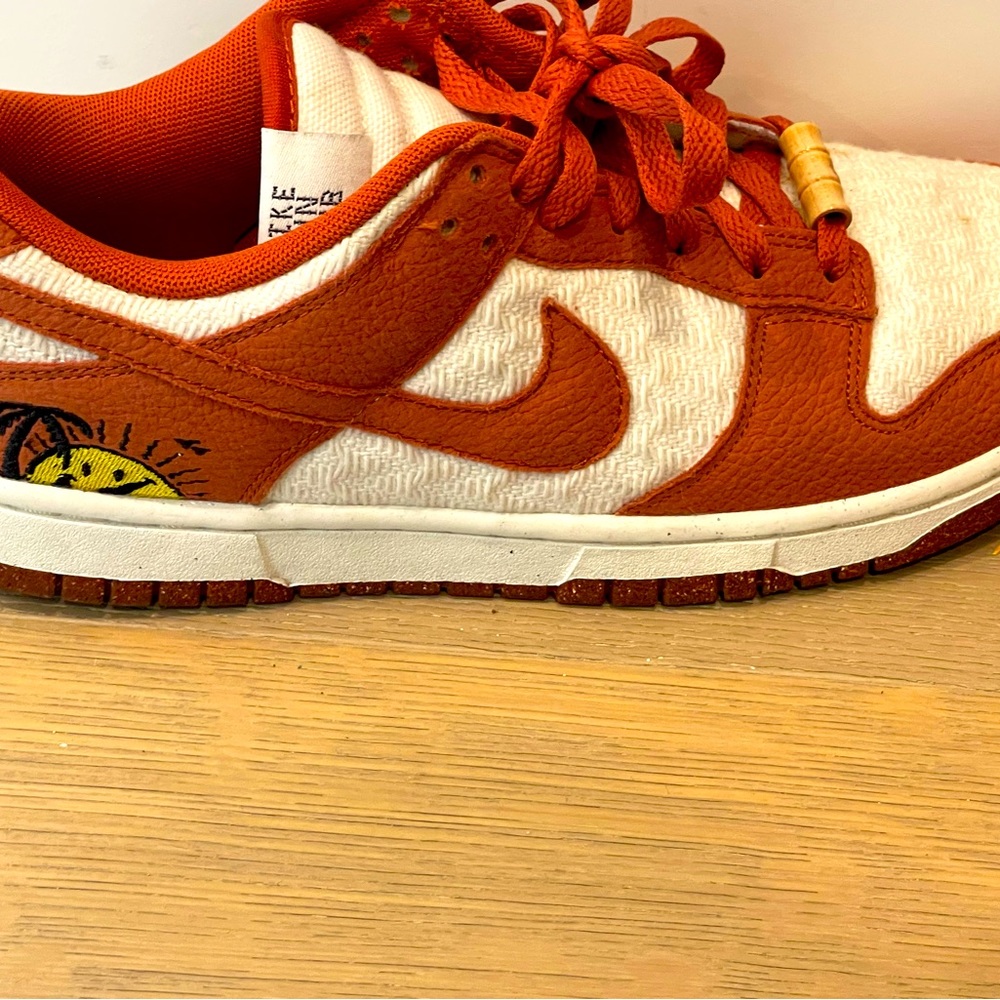 Nike dunk low sunk club special edition dunks. Cool material and details.